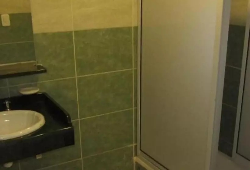 هتل Altos Del Iguazu