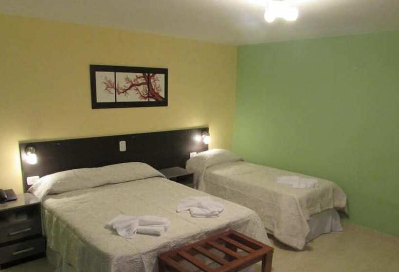 בית מלון כפרי Altos Del Iguazu