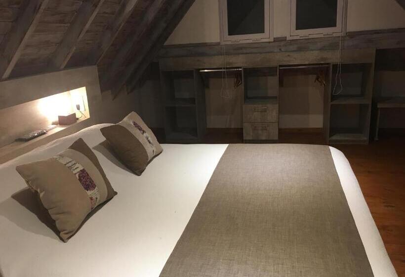 هتل Brisas Serranas