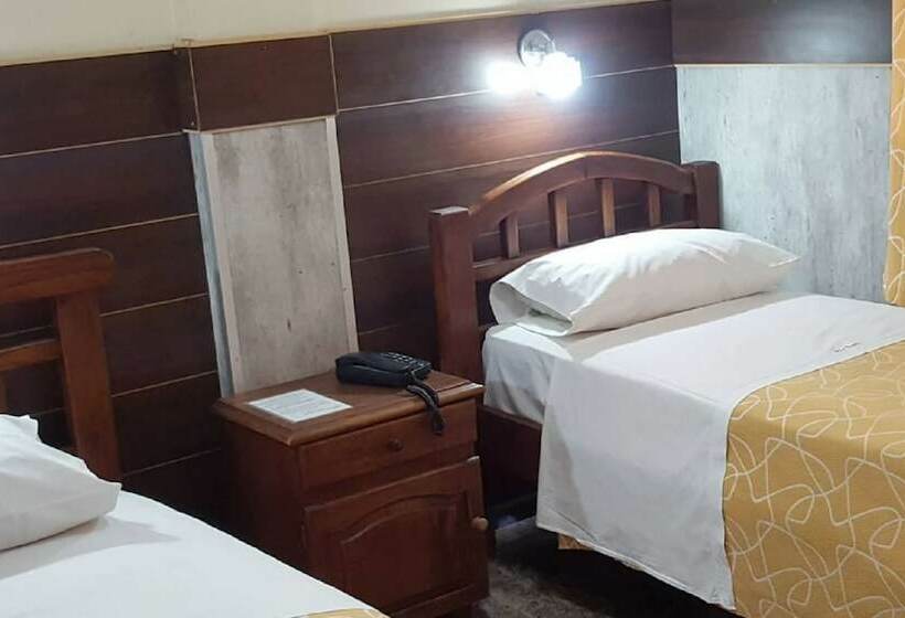 בית מלון כפרי Castelar