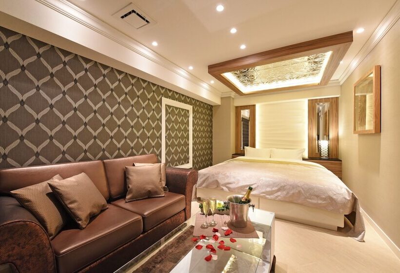 בית מלון כפרי Gransky   Adults Only