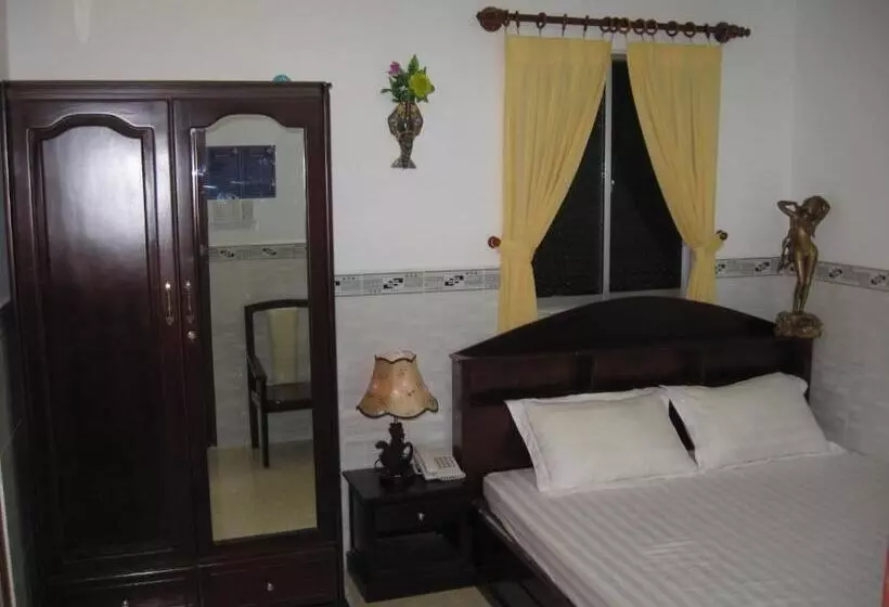 هتل Huynh Lac Can Tho