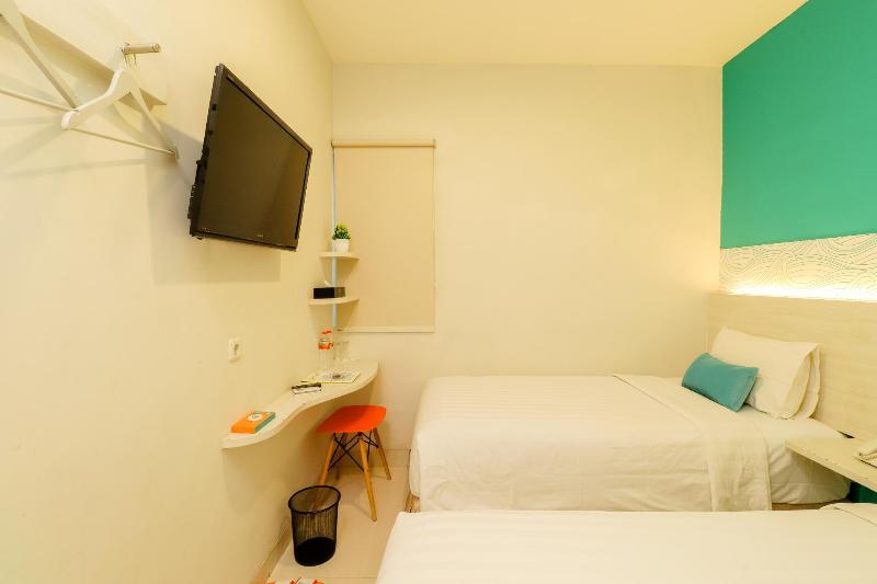 هتل Makassar Beach Inn