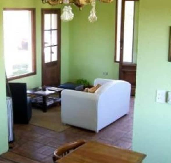 בית מלון כפרי Posada La Candela