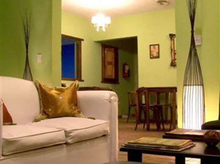 בית מלון כפרי Posada La Candela