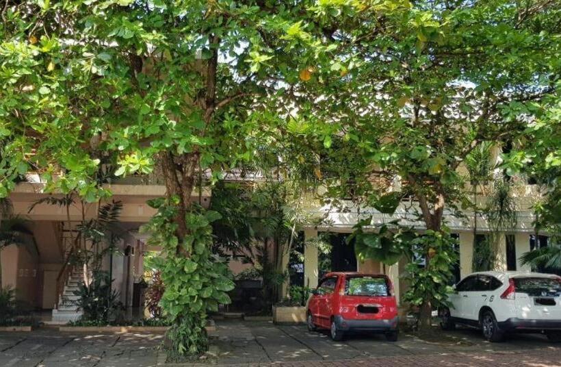 בית מלון כפרי Sulawesi Jember