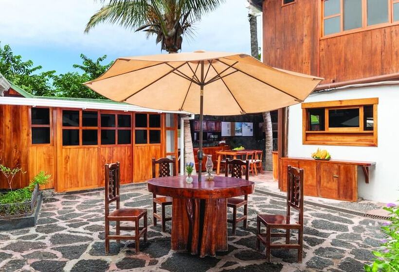 فندق The Wooden House