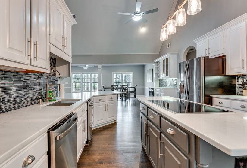 Canton Home W/ Private Pool + Screened Patio!