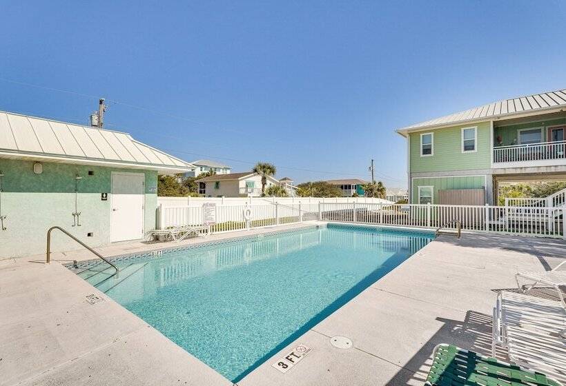 Cape San Blas Home W/ Pool Access: Walk To Beach!