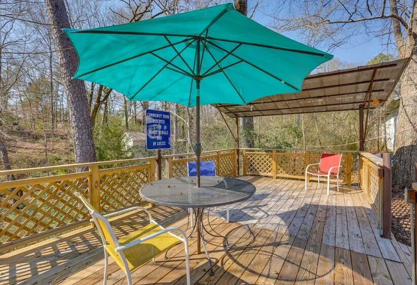 Charming Cottage At Waxahatchee Creek & Marina!