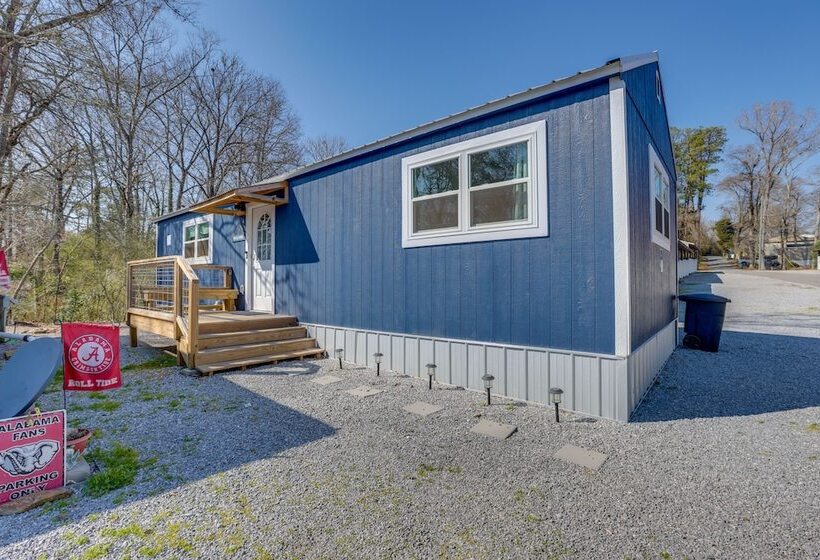 Charming Cottage At Waxahatchee Creek & Marina!