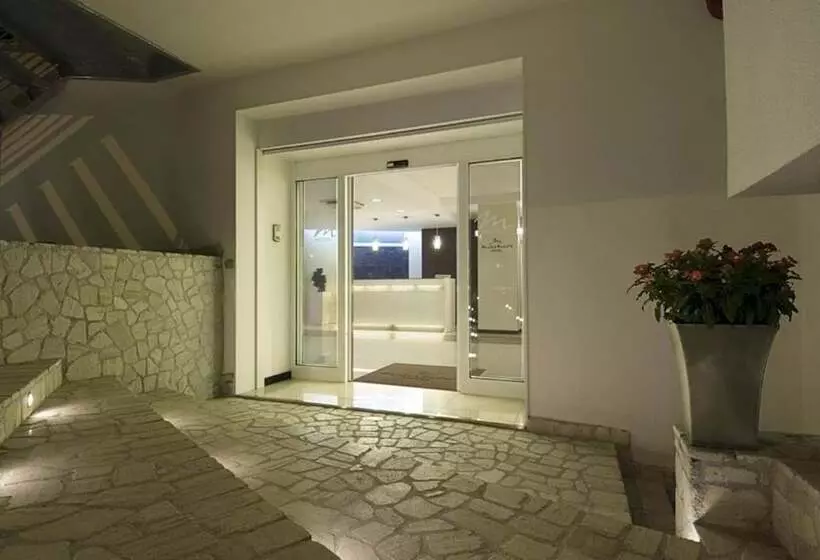 ホテル Albergo Miramare Gallipoli