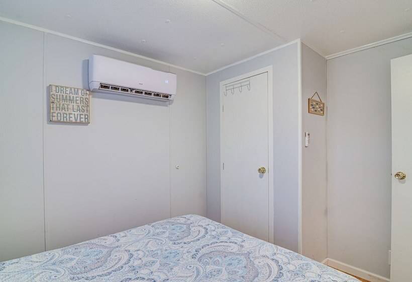 Monticello Home W/ Deck & Fire Pit < 1 Mi To Water