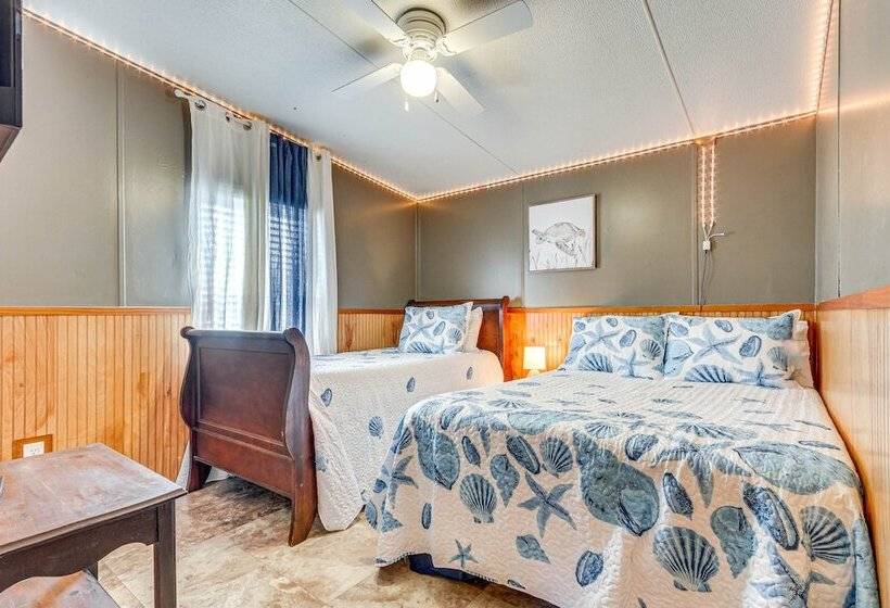 Pensacola Home W/ Private Dock   7 Mi To Beaches