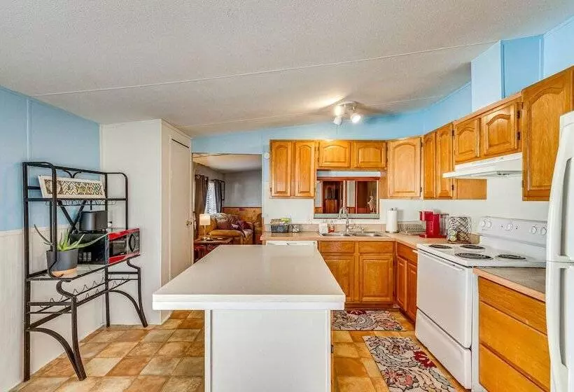 Pensacola Home W/ Private Dock   7 Mi To Beaches