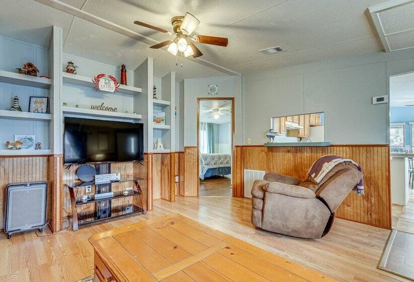 Pensacola Home W/ Private Dock   7 Mi To Beaches