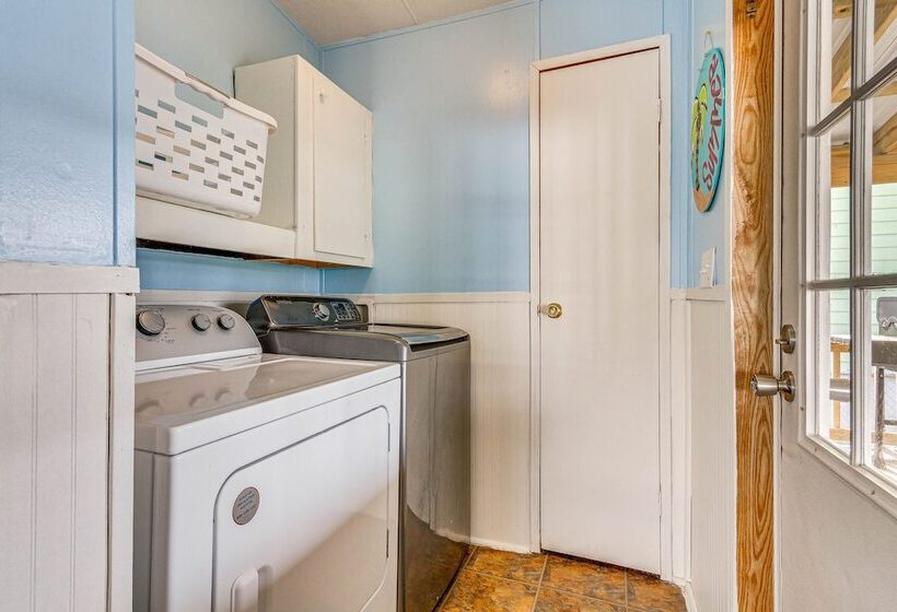 Pensacola Home W/ Private Dock   7 Mi To Beaches