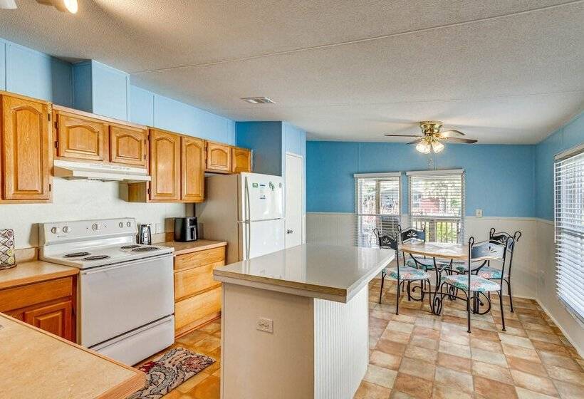 Pensacola Home W/ Private Dock   7 Mi To Beaches