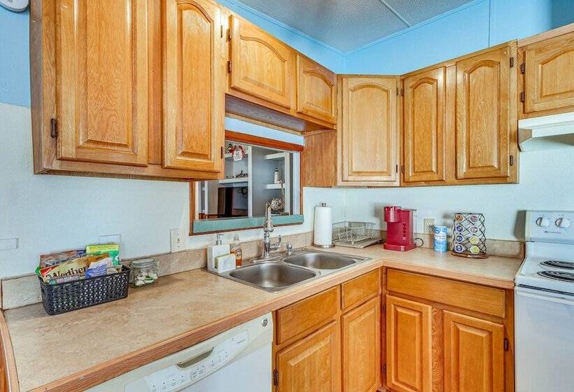 Pensacola Home W/ Private Dock   7 Mi To Beaches