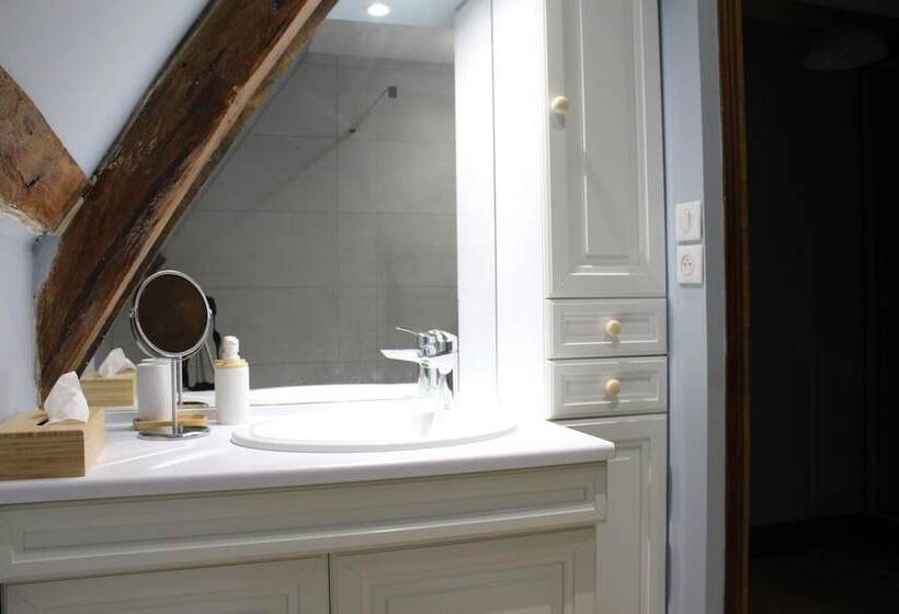 פנסיון La Chaumière Normande