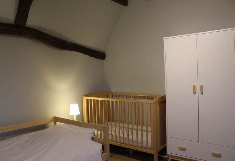 פנסיון La Chaumière Normande