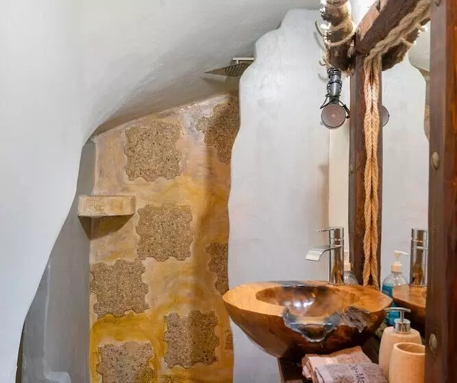 Majatalo Lykovrisi Guest House