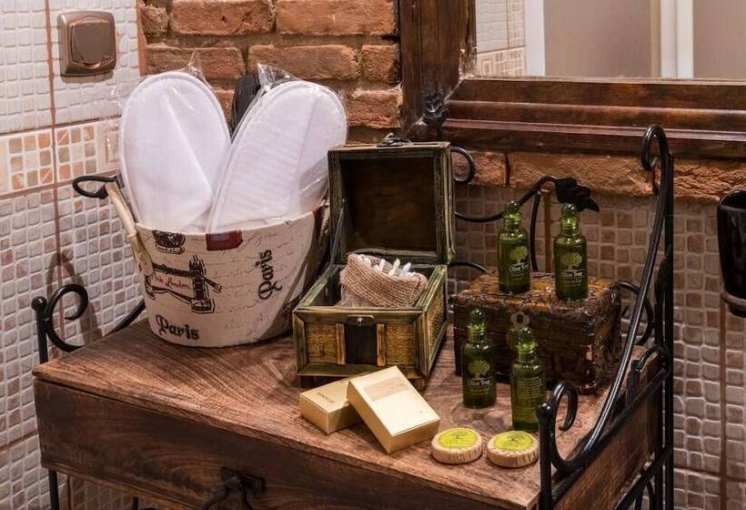 Pensió Lykovrisi Guest House