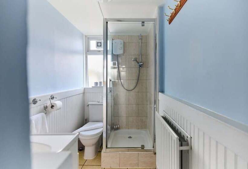 The Dagenham Park Place Dazzling 3bdr House With Garden