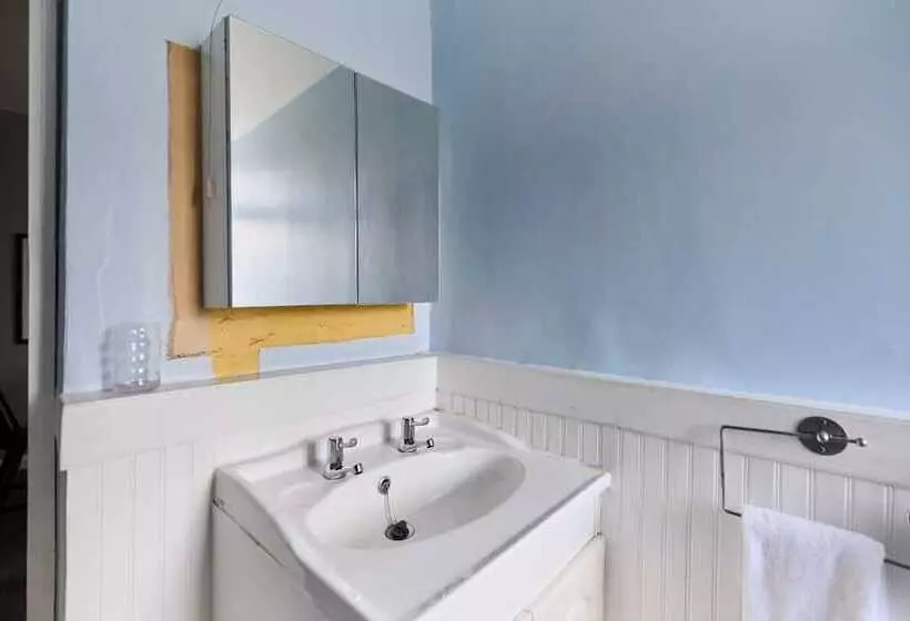 The Dagenham Park Place   Dazzling 3bdr House With Garden
