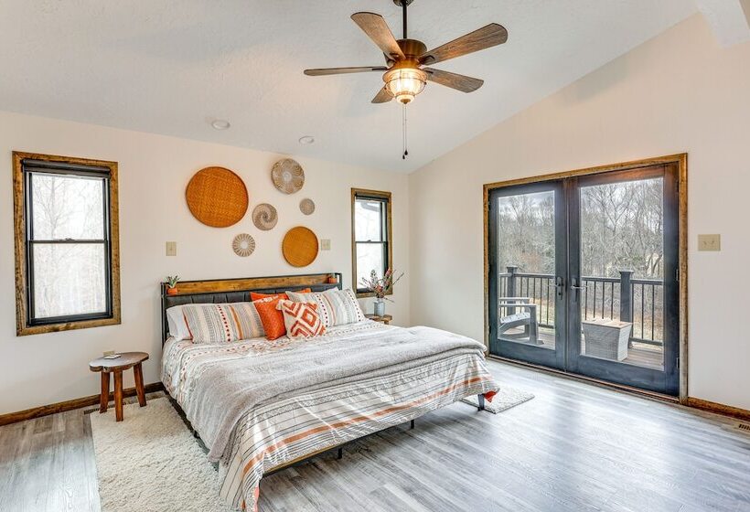 The Duck Farm Sugar Tree Hideaway W/ Yard!