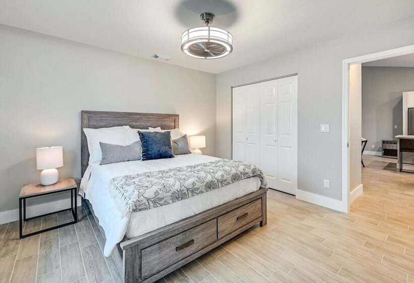 Bonita Springs Beach House < 2 Mi To Ocean!