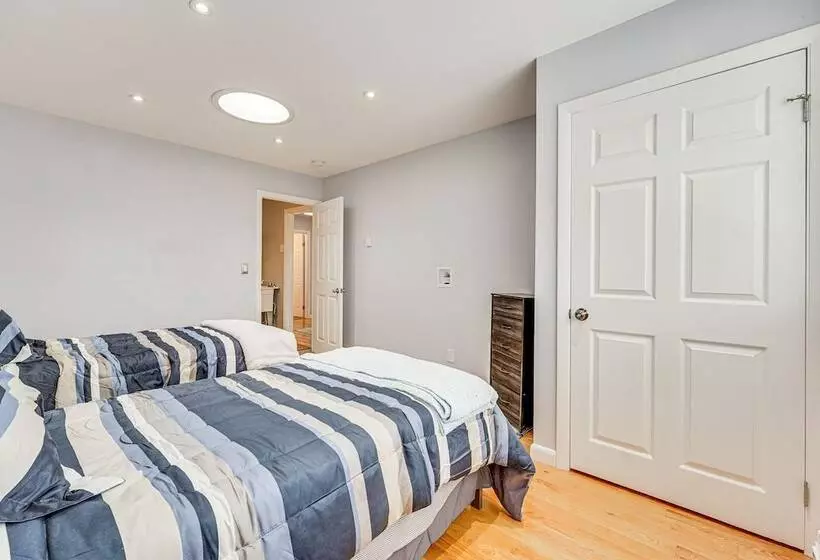 Cozy Fair Haven Home With Mountain Views!