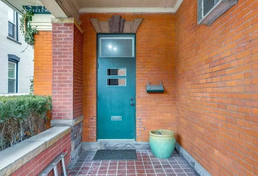 Historic Tiffin Home ~ Half Mi To University!