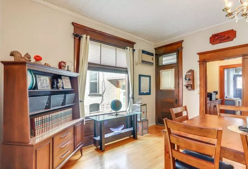 Historic Tiffin Home ~ Half Mi To University!