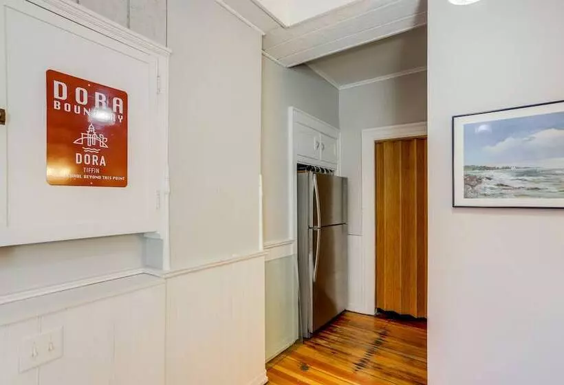 Historic Tiffin Home ~ Half Mi To University!