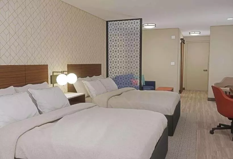 ホテル Everhome Suites Chandler Phoenix Fashion Center