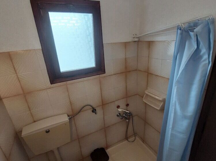 هتل Maeiz Skopelos