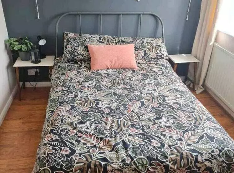 Residenssi Stunning 2 Bed House In Weston Super Mare