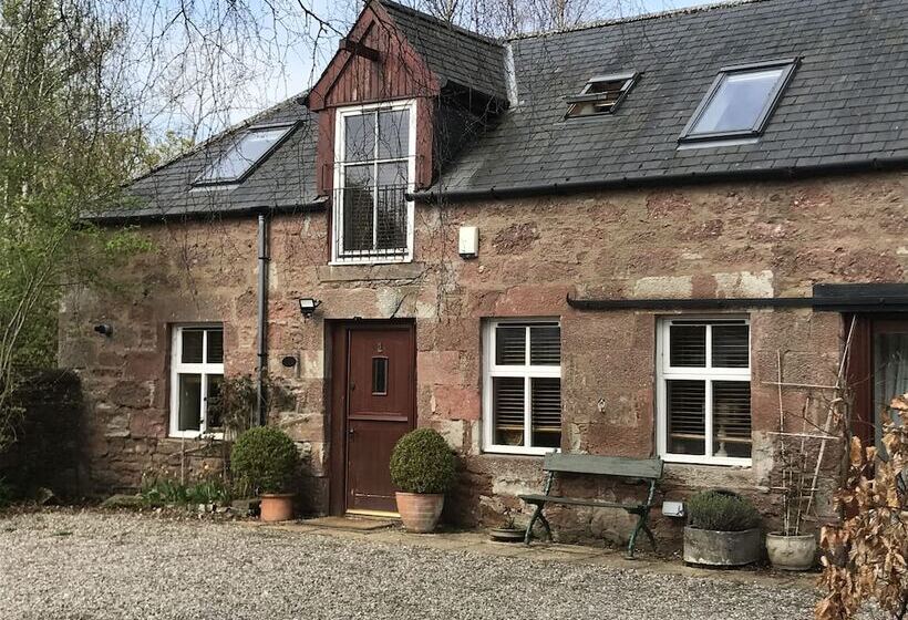 Riverlea Coach House