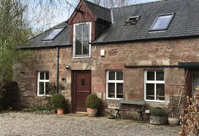 Riverlea Coach House