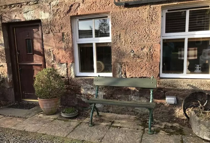 Riverlea Coach House