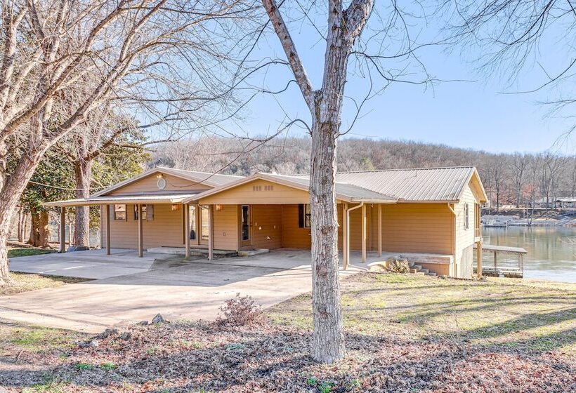 Spacious Cabin W/ Private Dock On White River!