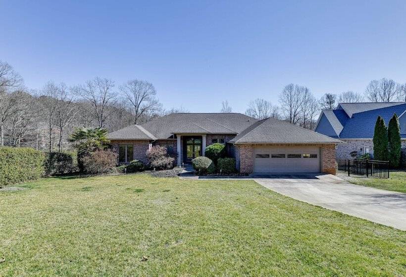 Waterfront Lake Norman Retreat W/ Dock + Hot Tub!