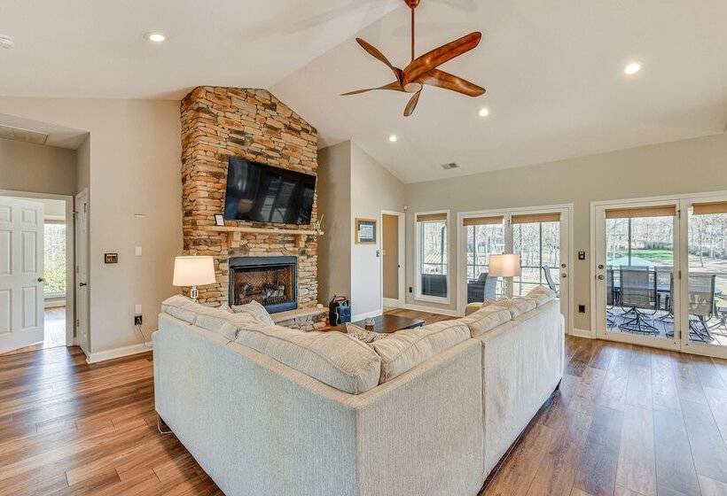 Waterfront Lake Norman Retreat W/ Dock + Hot Tub!