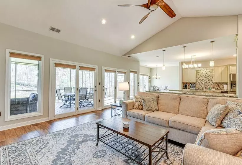 Waterfront Lake Norman Retreat W/ Dock + Hot Tub!