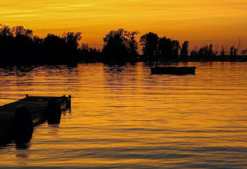 Waterfront North Hero Home W/ Screened Porch