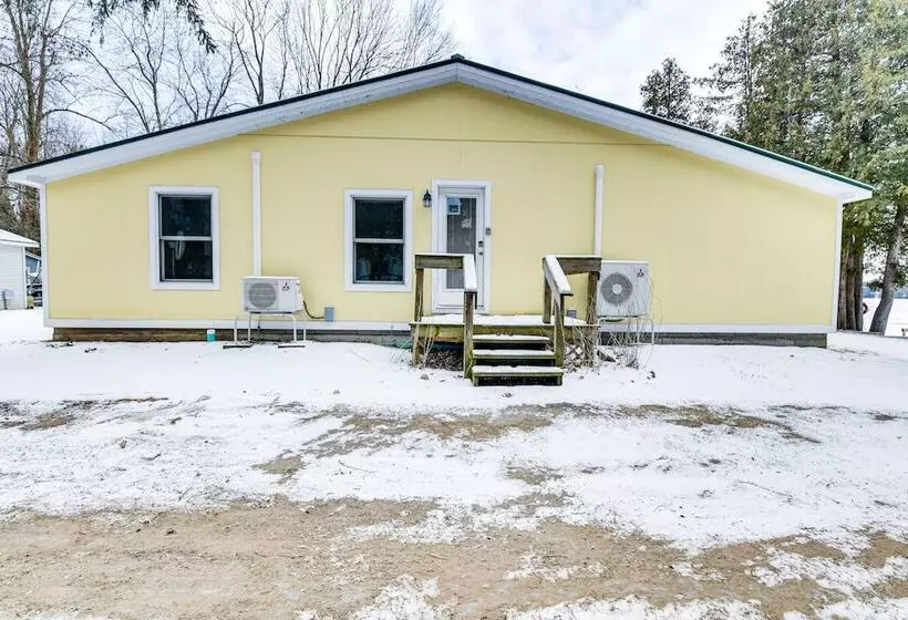 Waterfront North Hero Home W/ Screened Porch