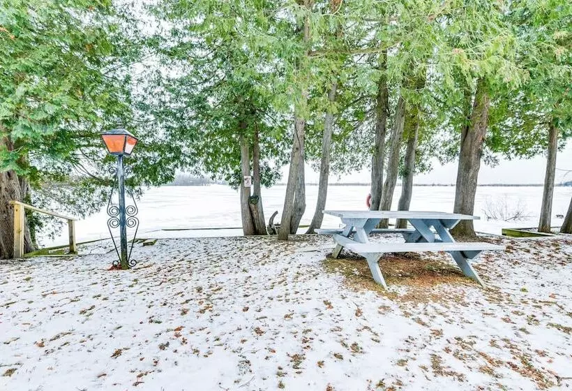 Waterfront North Hero Home W/ Screened Porch