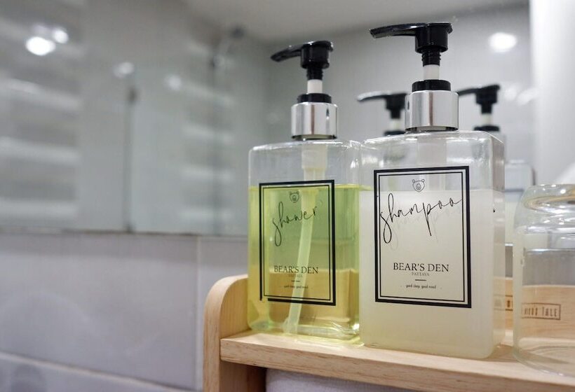 Hotel Bears Den Pattaya