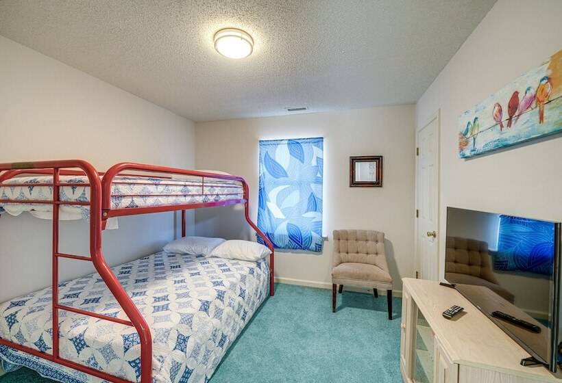 Charming Nags Head Retreat: Half Mi To State Park!